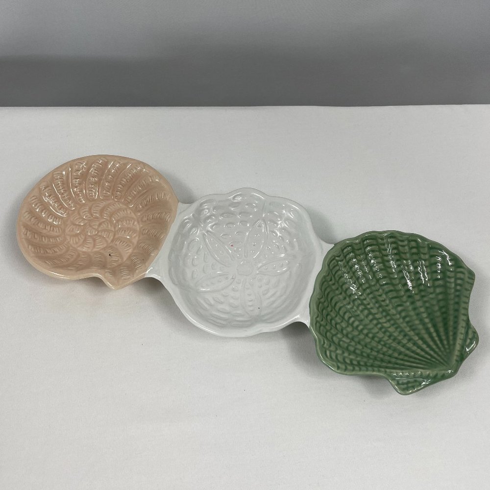 14” x 5” St. Nicolas Square Seashell Glass Decorative Dish